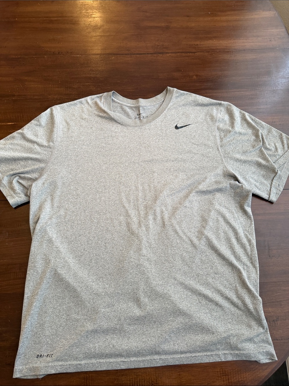 Nike Men’s Heather Gray Dri-FIT Short Sleeve Tee 12